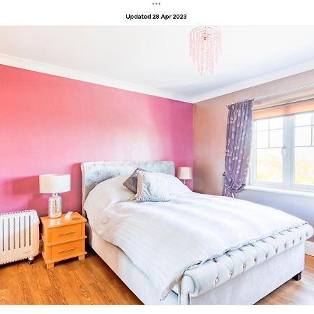 The Kings Suite Oak Drive, Colwyn Bay Ll29 7Yp First Floor Exteriör bild